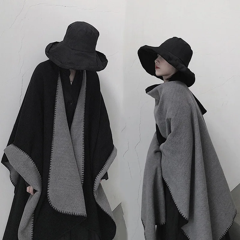 Classic Solid Color Cashmere Shawl Cloak Literary Youth Shoulder Fan Blanket Cloak
Classic Solid Color Cashmere Shawl Cloak Literary Youth Shoulder Fan Blanket Cloak