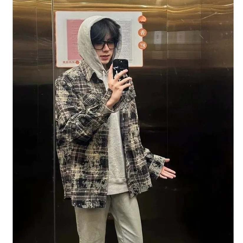 Trendy Loose Men's Plaid irt Dyeing Long Sve American Retro Distred Fringed Outerwear Youth ular Four Seasons
Trendy Loose Men's Plaid irt Dyeing Long Sve American Retro Distred Fringed Outerwear Youth ular Four Seasons