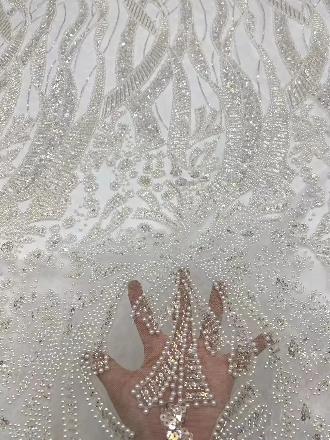 High Quality African Nigerian SYJ-13028724 Tulle Lace Fabric with beads Embroidery Party Dress Sequins
High Quality African Nigerian SYJ-13028724 Tulle Lace Fabric with beads Embroidery Party Dress Sequins