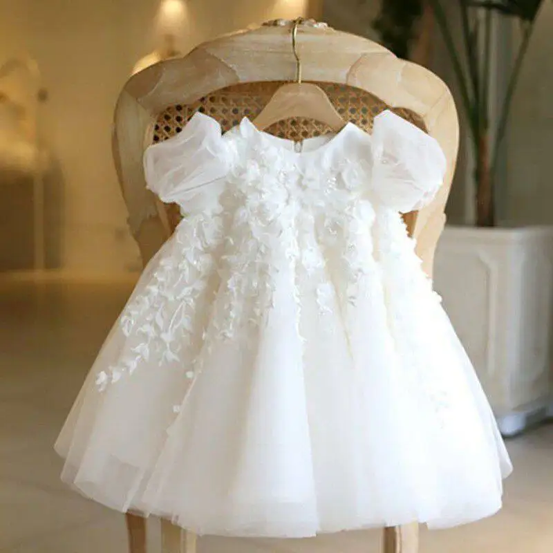 Luxury Baptism Sweet Dress for Baby Girls White Puff Sleeve Tulle Gown Kids 3D Flower Embroidery Wedding Flower Girl Dress
Luxury Baptism Sweet Dress for Baby Girls White Puff Sleeve Tulle Gown Kids 3D Flower Embroidery Wedding Flower Girl Dress
