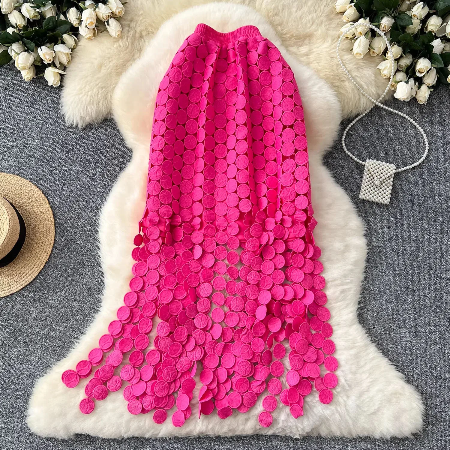 Юбка женская с вырезами и узором в горошек, с бахромой, весна 2026, новая коллекция, французский стиль, с завышенной талией, стройнящая, средней длины, А-силуэт, прямая, трубчатая
Юбка женская с вырезами и узором в горошек, с бахромой, весна 2026, новая коллекция, французский стиль, с завышенной талией, стройнящая, средней длины, А-силуэт, прямая, трубчатая