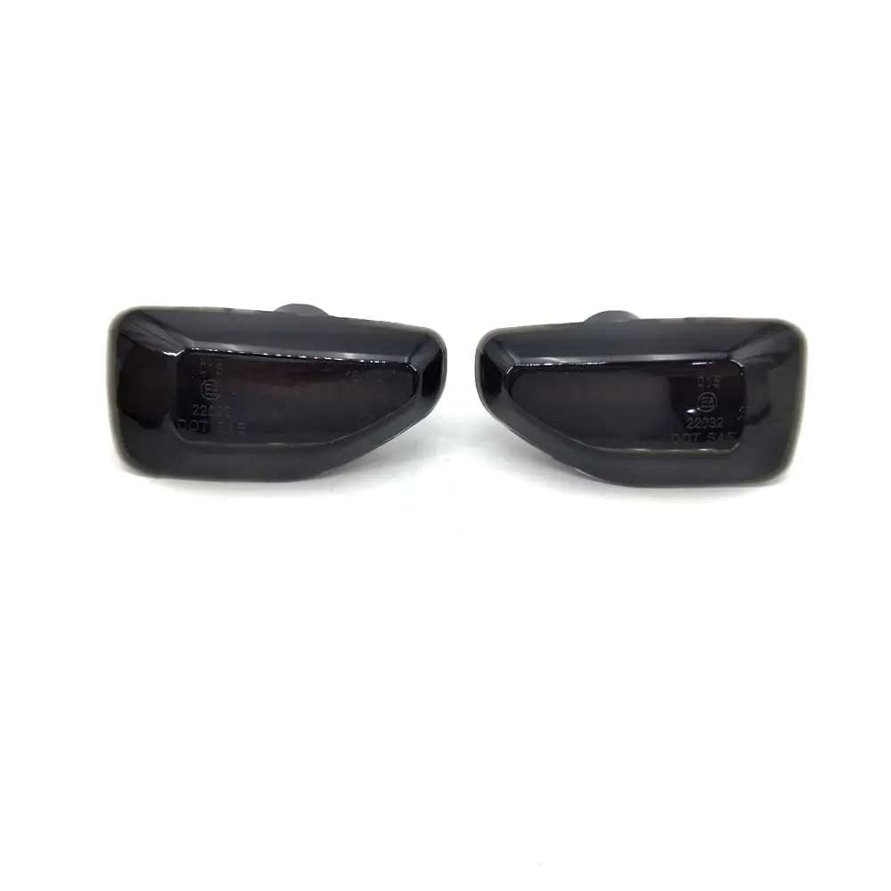 2 шт. боковой габаритный фонарь для Renault Sandero Stepway Duster 261601801 Р, 261651140 Р 
2 шт. боковой габаритный фонарь для Renault Sandero Stepway Duster 261601801 Р, 261651140 Р