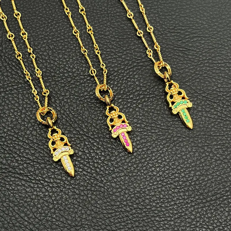 Ожерелье с мечом из стерлингового серебра 925 пробы, золото, белый бриллиант, мужская и женская классическая подвеска с цветным бриллиантом в стиле хип-хоп
Ожерелье с мечом из стерлингового серебра 925 пробы, золото, белый бриллиант, мужская и женская классическая подвеска с цветным бриллиантом в стиле хип-хоп
