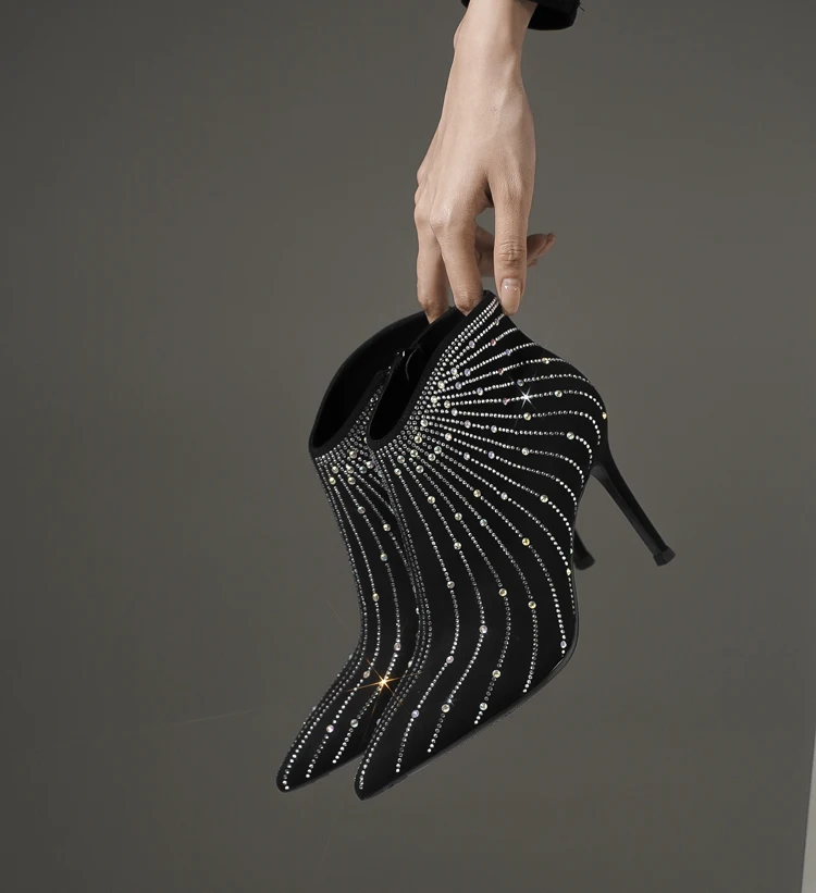 Black Winter Ankle Boots Pointed Toe Stiletto Heel Fashion Boots Crystal Shining Dress Heels Nude Bootie
Black Winter Ankle Boots Pointed Toe Stiletto Heel Fashion Boots Crystal Shining Dress Heels Nude Bootie