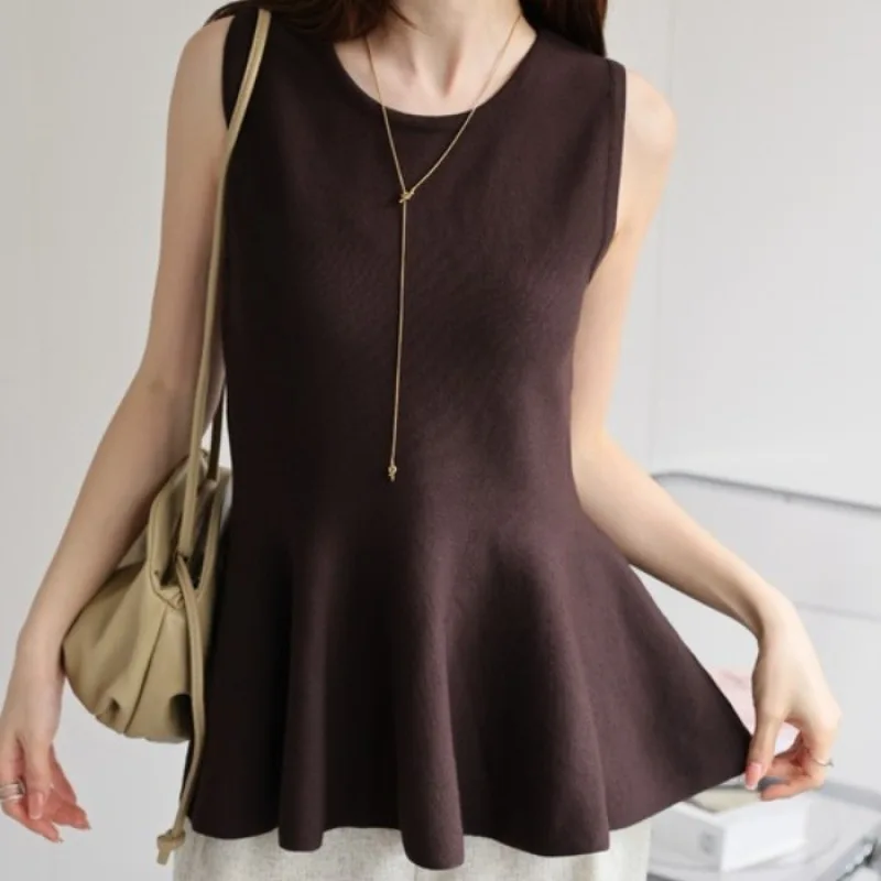 KUSAHIKI Sleeveless Elastic Knitted A-line Layered Knitted Top Elegant Fashion Women's Pullovers
KUSAHIKI Sleeveless Elastic Knitted A-line Layered Knitted Top Elegant Fashion Women's Pullovers