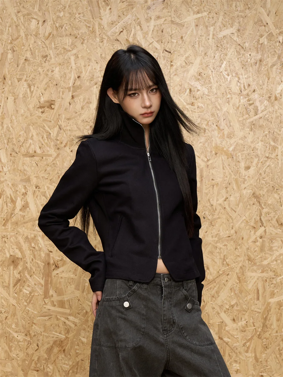 Slim Fit Zipper Short Jacket Women's Casual Long Sleeve Stand Collar Minimalist Style Black Spring New Arrival
Slim Fit Zipper Short Jacket Women's Casual Long Sleeve Stand Collar Minimalist Style Black Spring New Arrival