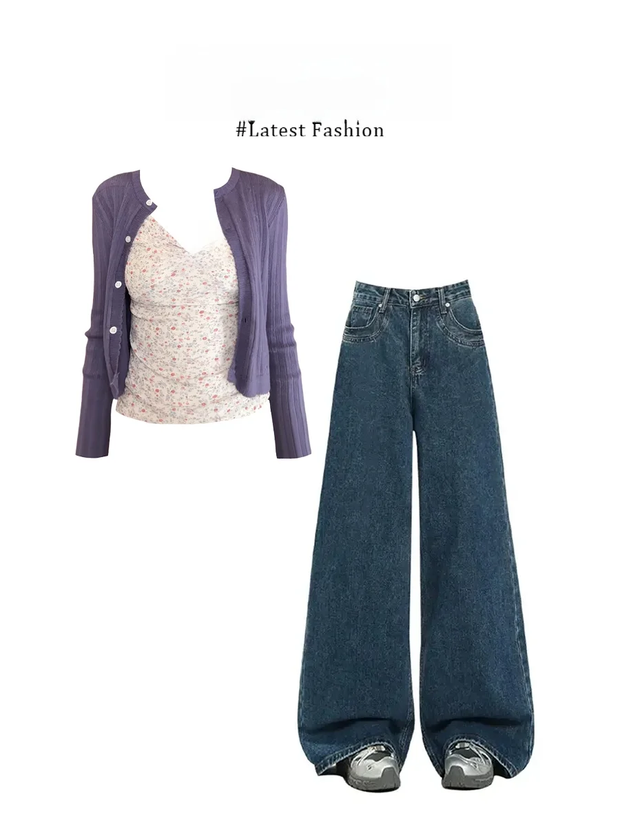 Parkyeon 2026 Korean Style Spicy Girl Purple Knitted Open Cardigan Sweater Floral Camisole Inner Wear with Denim Pants Set
Parkyeon 2026 Korean Style Spicy Girl Purple Knitted Open Cardigan Sweater Floral Camisole Inner Wear with Denim Pants Set