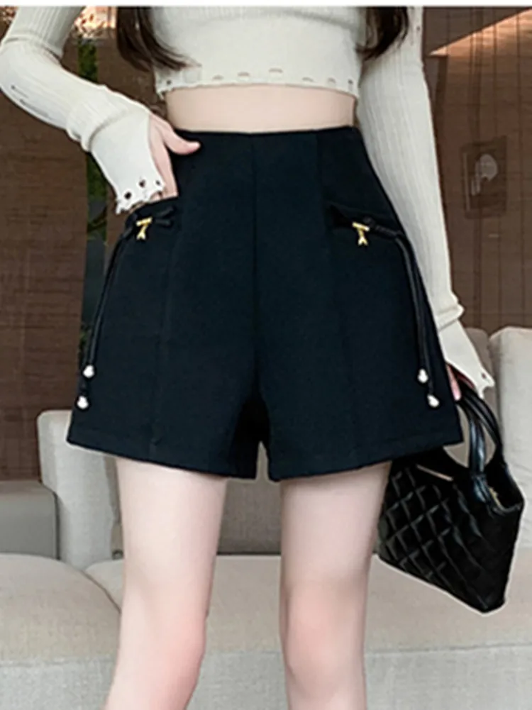 New Chinese Style Bowknot High Waist Shorts For Women New Summer 2024 Casual Wild Slim Wide leg Shorts Female
New Chinese Style Bowknot High Waist Shorts For Women New Summer 2024 Casual Wild Slim Wide leg Shorts Female