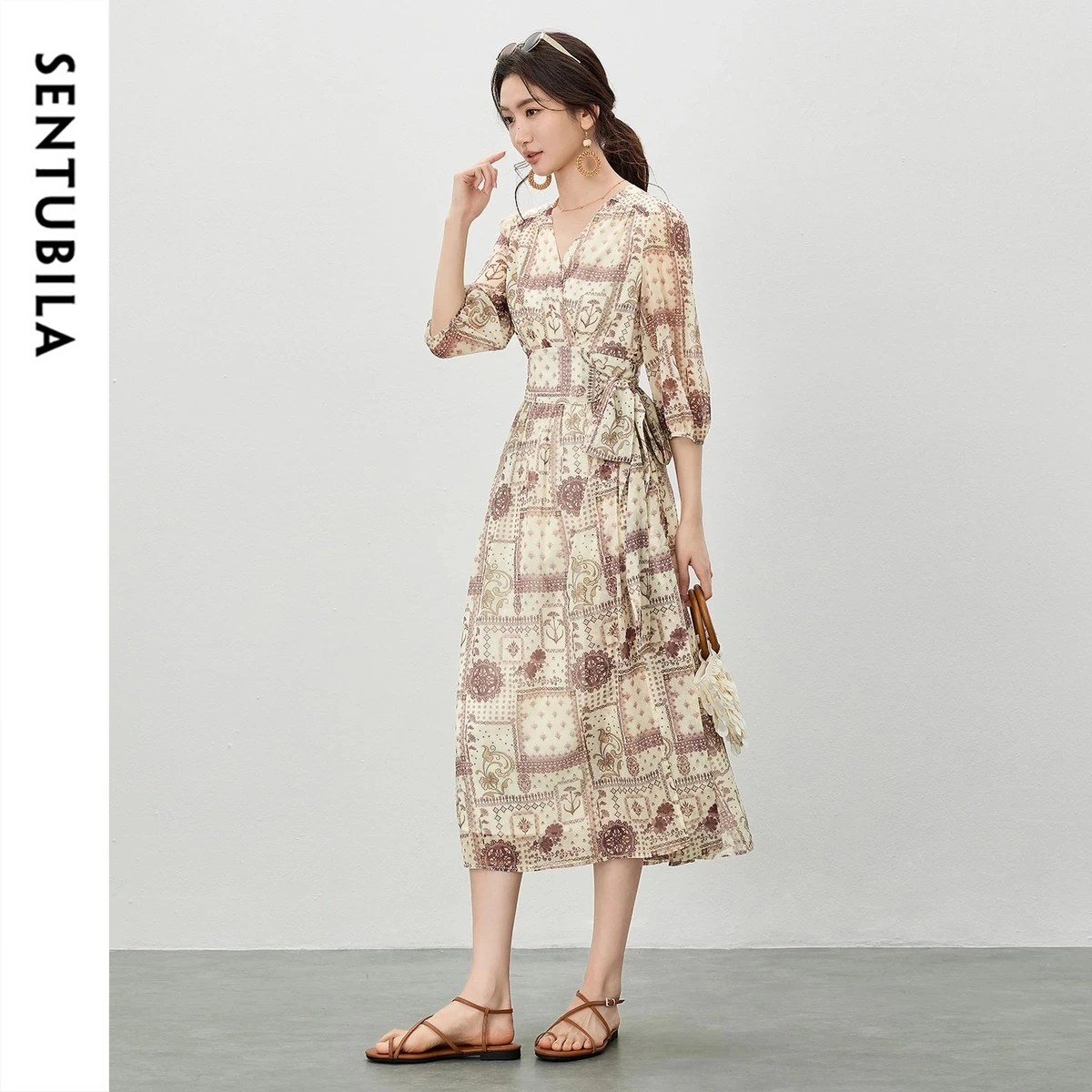 SENTUBILA Women's Boho Printed Chiffon Dress Elegant Vintage V-Neck Tie Waist Loose Balloon Sleeve Dresses for Women 162LO6729
SENTUBILA Women's Boho Printed Chiffon Dress Elegant Vintage V-Neck Tie Waist Loose Balloon Sleeve Dresses for Women 162LO6729