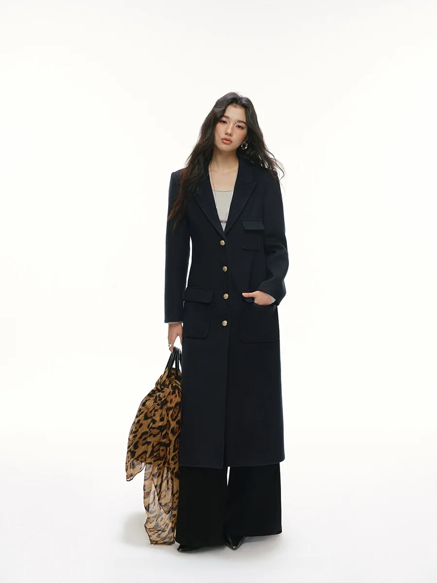 Женское зимнее модное длинное шерстяное пальто Attia Glowy с лацканами, приталенное, из смесовой ткани (полиэстер, вискоза, шерсть)
Женское зимнее модное длинное шерстяное пальто Attia Glowy с лацканами, приталенное, из смесовой ткани (полиэстер, вискоза, шерсть)