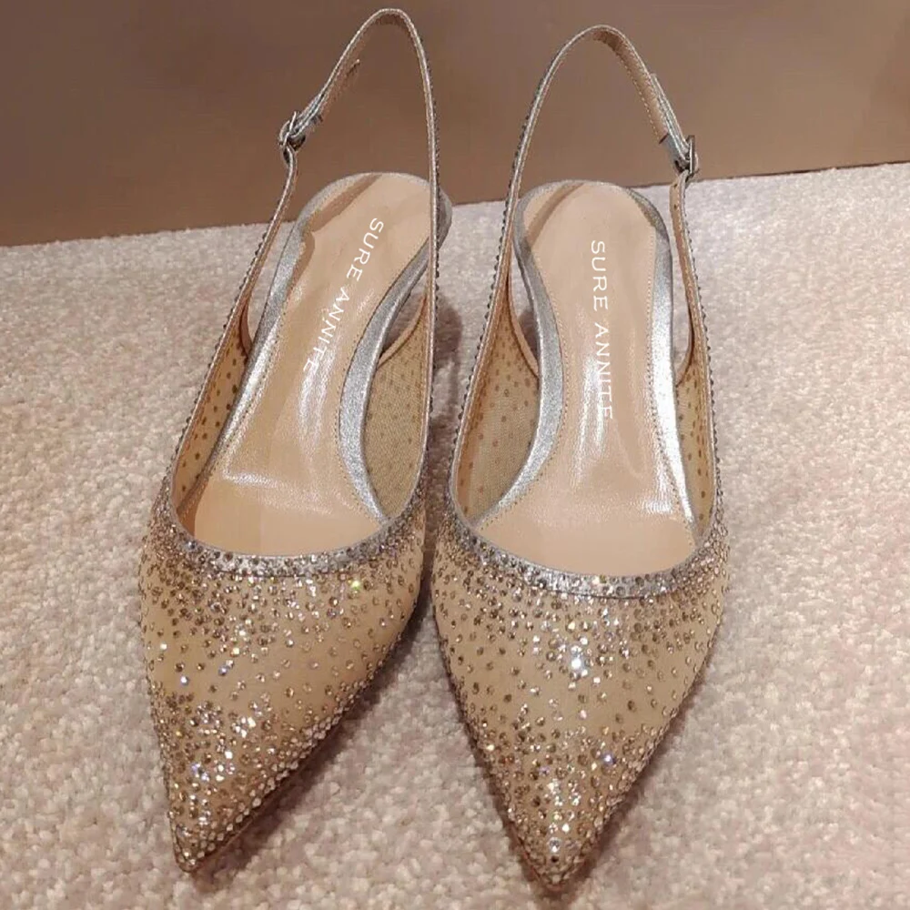 Banquet European and American temperament sexy lace rhinestone fine heels pointed wedding sandals shoes women Zapatos mujer
Banquet European and American temperament sexy lace rhinestone fine heels pointed wedding sandals shoes women Zapatos mujer