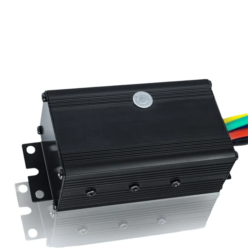 75100 Brushless Motor Controller FOC Single Drive ESC 100A 75V 4-16S Speed Controller For E-Bike For Electric Scooter
75100 Brushless Motor Controller FOC Single Drive ESC 100A 75V 4-16S Speed Controller For E-Bike For Electric Scooter