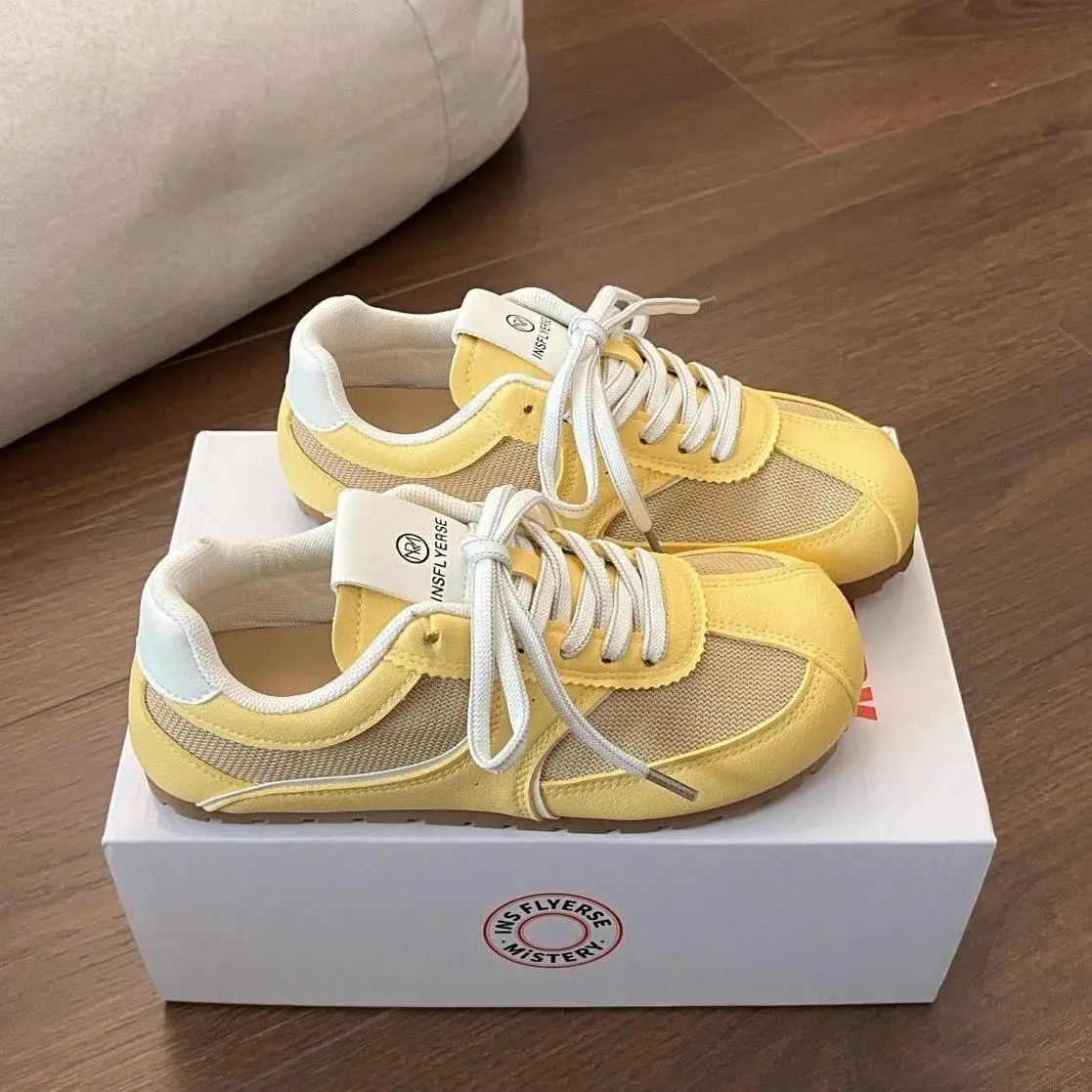 Women's Lightweight Soft Bottom Mesh De Xin Shoes Summer New Style Breathable Versatile Agan Casual Shoes Student Leisure Shoes
Women's Lightweight Soft Bottom Mesh De Xin Shoes Summer New Style Breathable Versatile Agan Casual Shoes Student Leisure Shoes