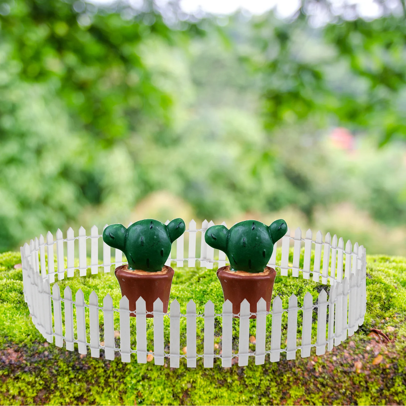 2 Pcs Miniature Wooden Fence Ornaments Fencing for Border Fairy Garden 
2 Pcs Miniature Wooden Fence Ornaments Fencing for Border Fairy Garden