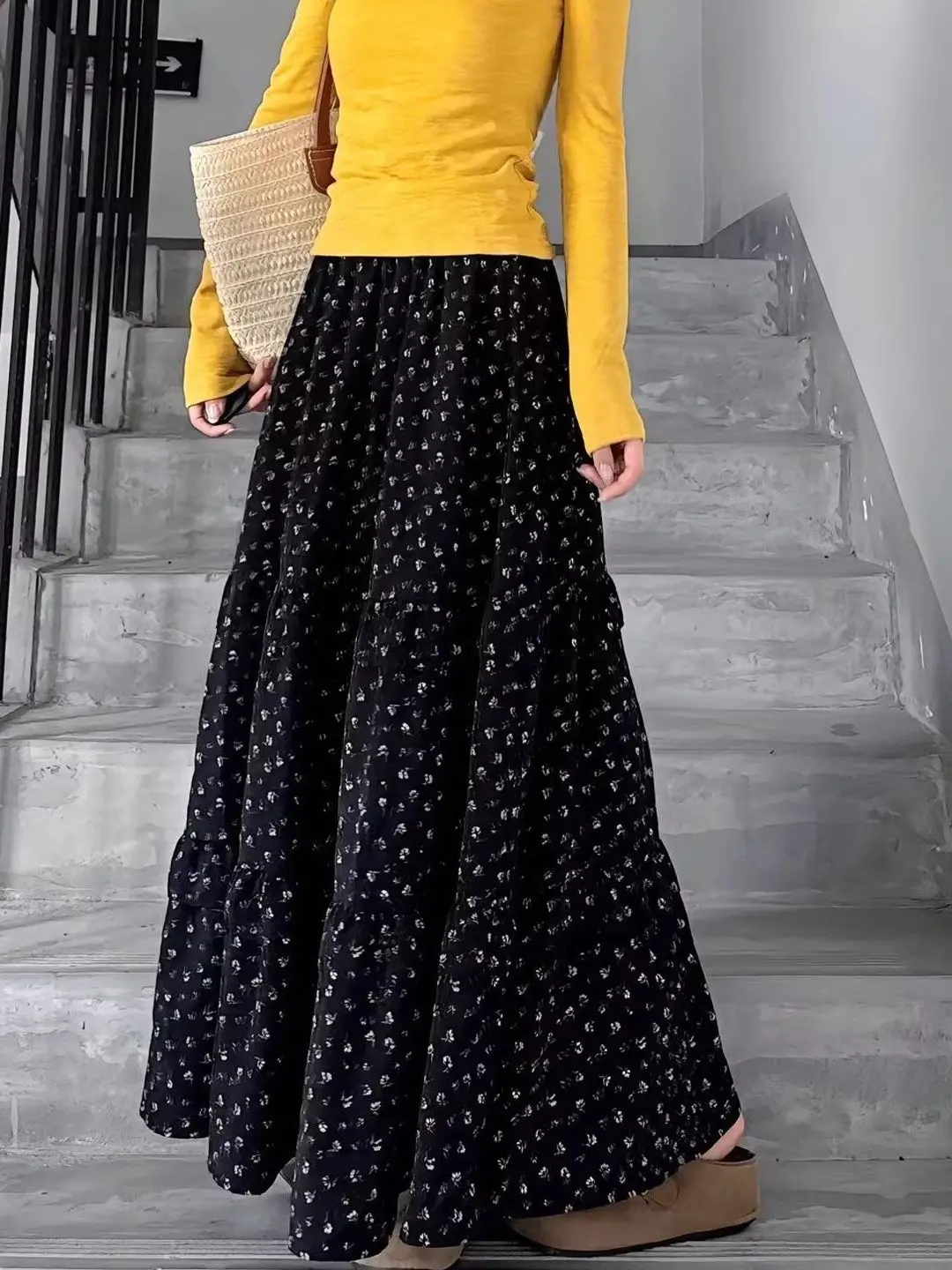 High Waist A-Line Long Skirt Floral Design Summer Thin Model Versatile Floral Print Maxi Skirt Women's Fashion Breathable Ski...
High Waist A-Line Long Skirt Floral Design Summer Thin Model Versatile Floral Print Maxi Skirt Women's Fashion Breathable Ski...