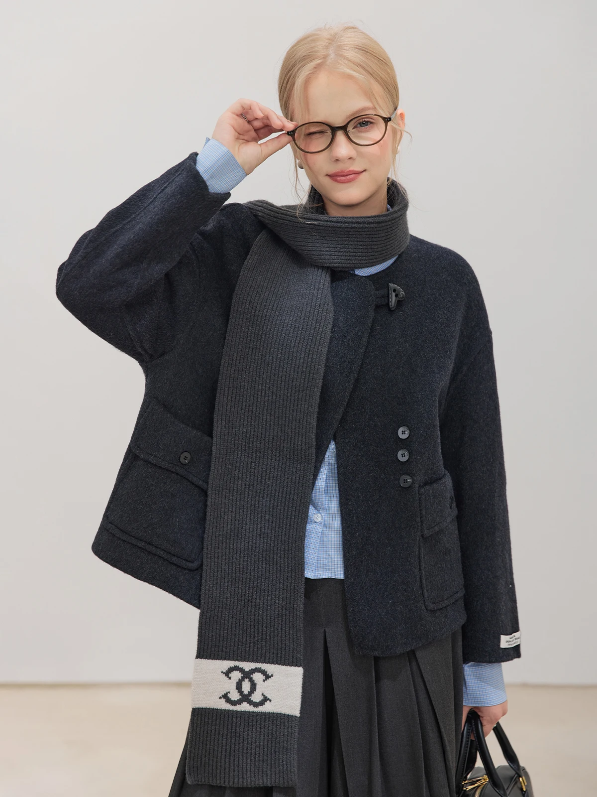 Bla Double-Sided Camere Woolen Coat Women's Loose Fit Faionable High-End Feel Autumn Winter New Sle Button-Up Coat
Bla Double-Sided Camere Woolen Coat Women's Loose Fit Faionable High-End Feel Autumn Winter New Sle Button-Up Coat
