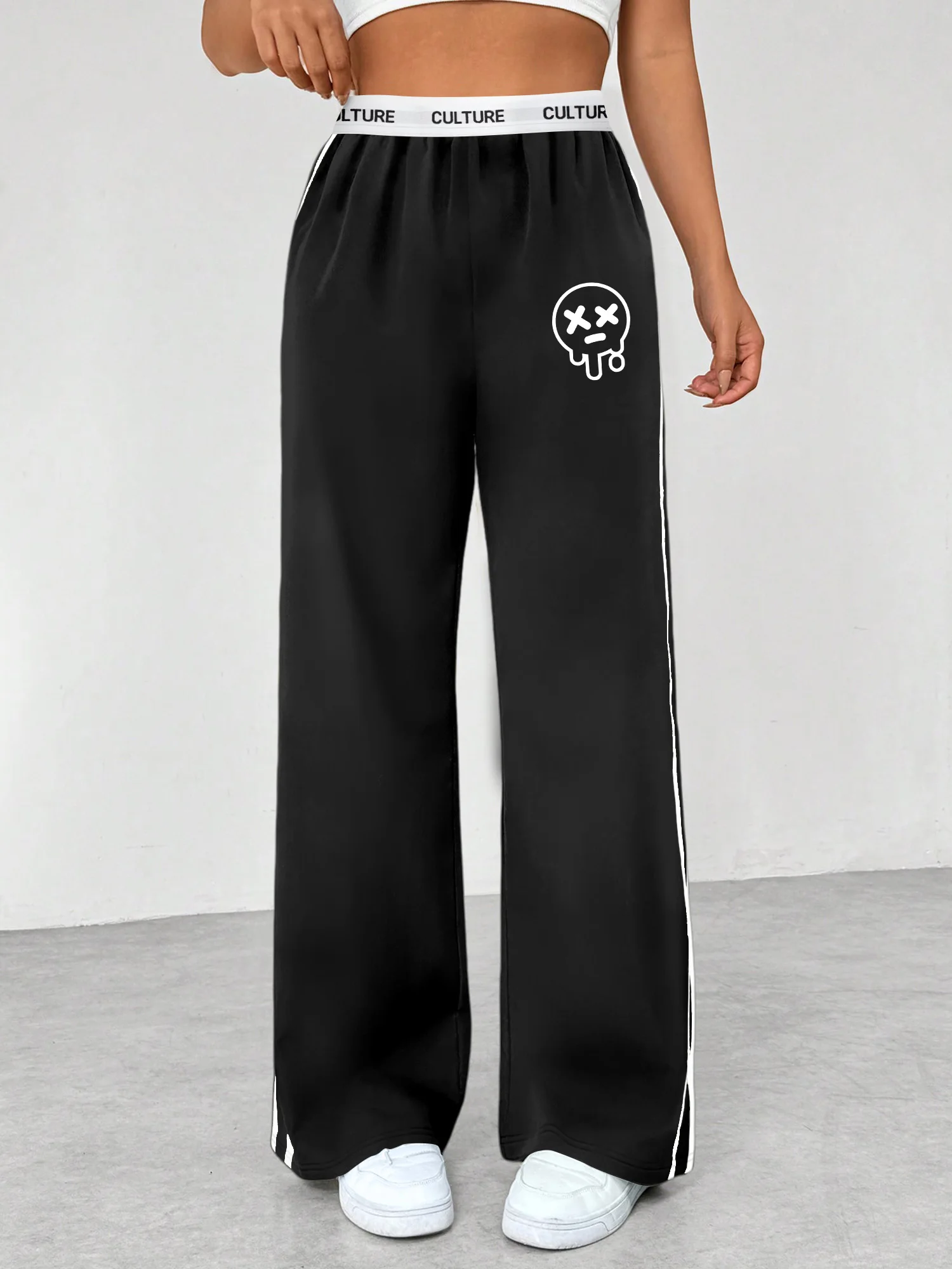 Women's Striped Wide Leg Pants with Melting Smiley Face Print, Elastic Waist, Casual Streetwear
Women's Striped Wide Leg Pants with Melting Smiley Face Print, Elastic Waist, Casual Streetwear