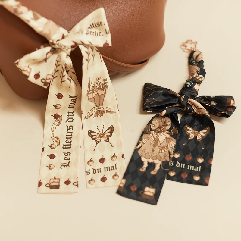 Темно-сладкий крутой шарф с принтом ромба и кролика для девочек, японская имитация шелковой сумки с ручкой и повязкой на голову, длинный шелковый шарф 
Темно-сладкий крутой шарф с принтом ромба и кролика для девочек, японская имитация шелковой сумки с ручкой и повязкой на голову, длинный шелковый шарф