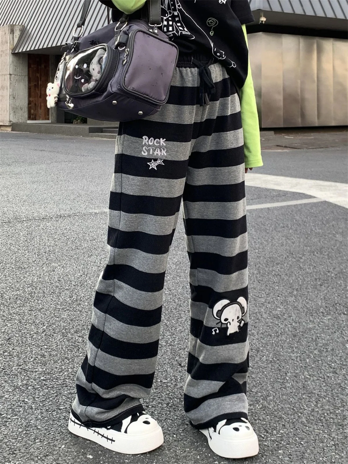 Kimotimo Punk Anime Printed Striped Pants Women Harajuku Y2k Straight Casual Long Trousers 2025 Autumn Vintage Gothic Streetwear
Kimotimo Punk Anime Printed Striped Pants Women Harajuku Y2k Straight Casual Long Trousers 2025 Autumn Vintage Gothic Streetwear