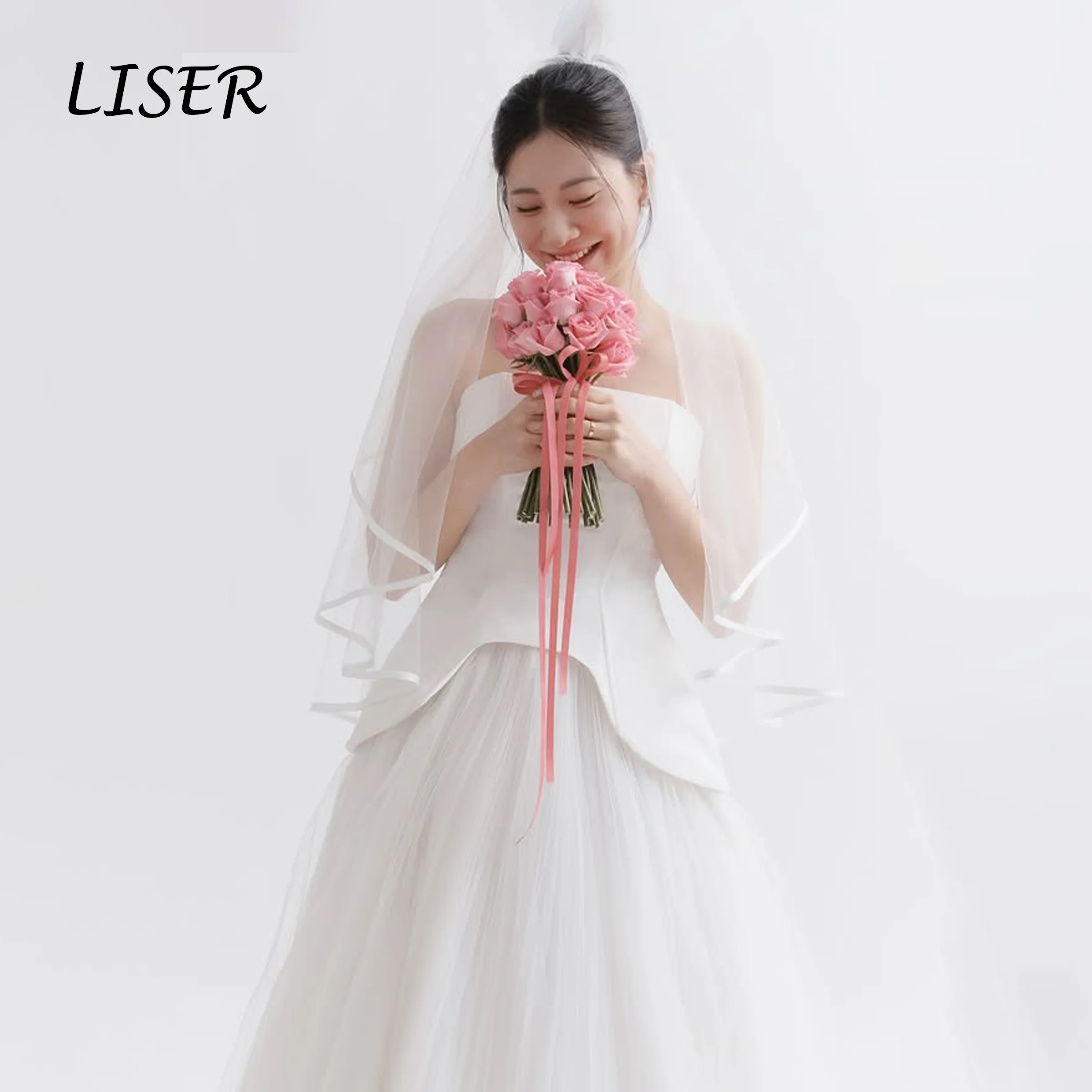 Liser Elegant Sleeveless Strapless Wedding Dress A-line Floor-Length Korea Wedding Dress Photo Shoot Net Satin 웨딩드레스 Customized
Liser Elegant Sleeveless Strapless Wedding Dress A-line Floor-Length Korea Wedding Dress Photo Shoot Net Satin 웨딩드레스 Customized