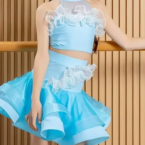 New girl 2026 new Latin dance practice outfit for girls children Professional stage, party and performance clothing for dancing.
New girl 2026 new Latin dance practice outfit for girls children Professional stage, party and performance clothing for dancing.