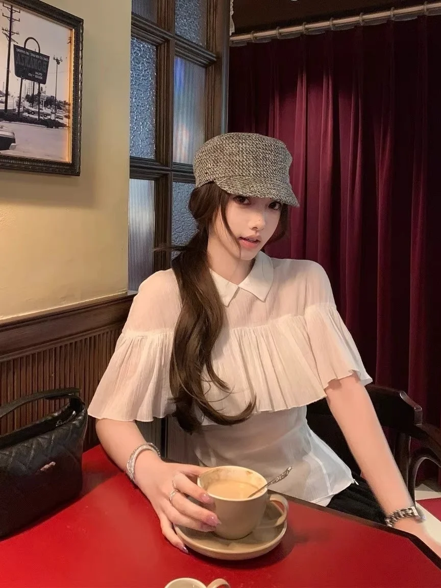 Retro Cape Style White Shirt Women Early Spring 2026 Summer New Design Sensation Elegance Top Korean Style Loose Fit Long Sleeve
Retro Cape Style White Shirt Women Early Spring 2026 Summer New Design Sensation Elegance Top Korean Style Loose Fit Long Sleeve