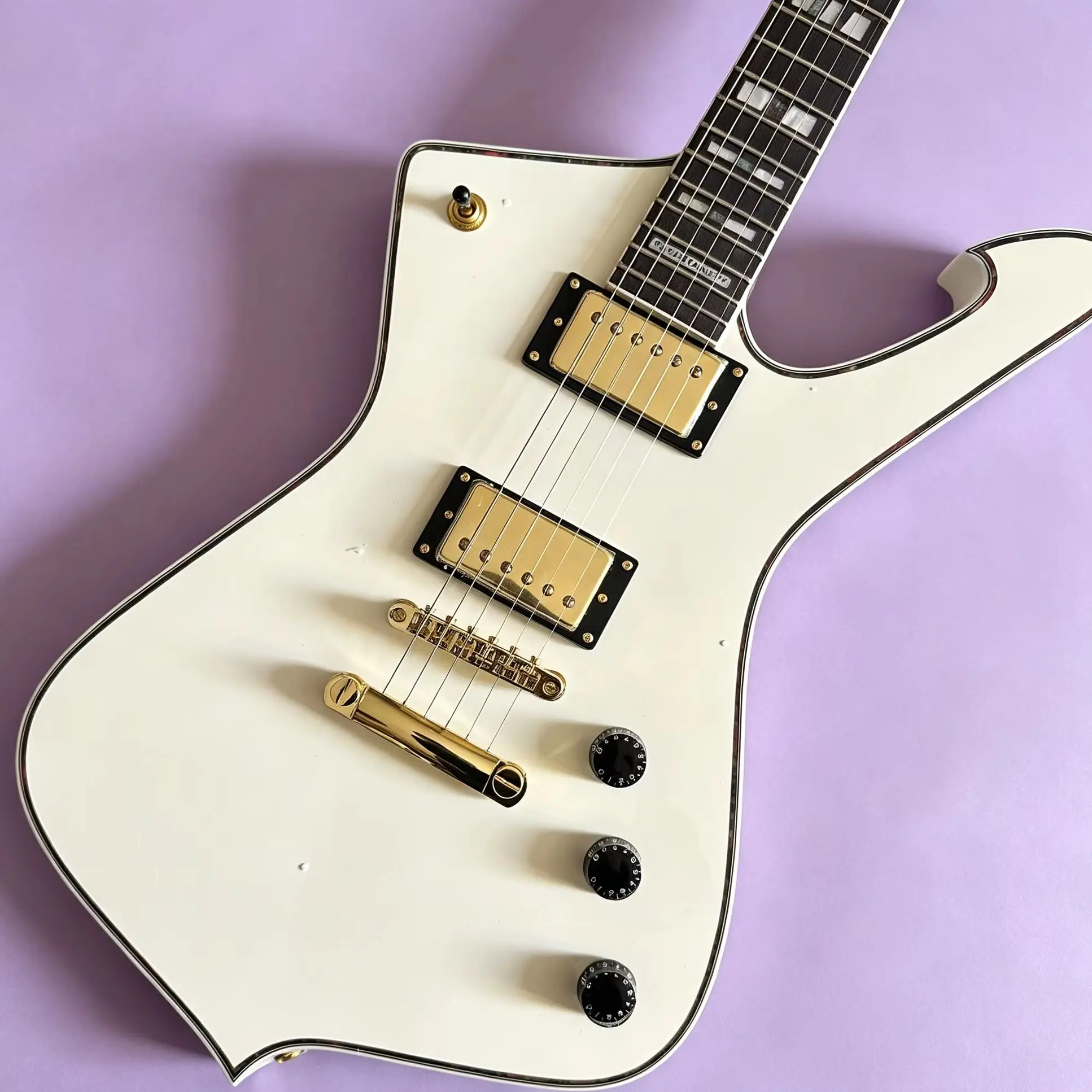US warehouse Electric Guitar White Gloss Finish Gold Hardware Fixed Bridge Mahogany Body Dual Humbucker Pickups 6-String Guitar Free Shipping
US warehouse Electric Guitar White Gloss Finish Gold Hardware Fixed Bridge Mahogany Body Dual Humbucker Pickups 6-String Guitar Free Shipping
