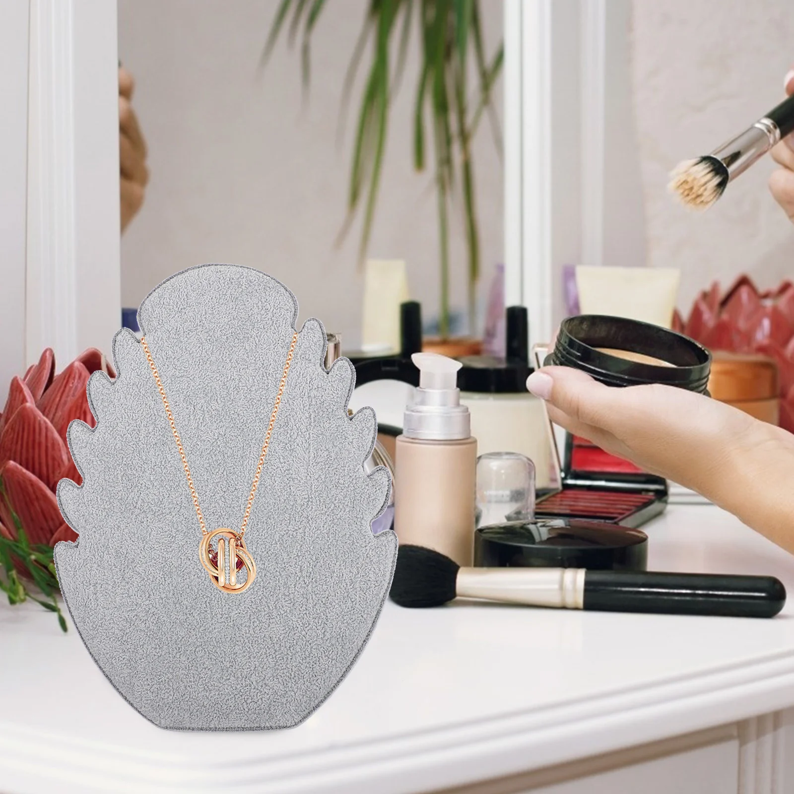 1pc Jewelry Display Rack Premium Necklace Storage Stand Creative Clavicle Chain Organizer Bracelet Holder For Shop Home Decor
1pc Jewelry Display Rack Premium Necklace Storage Stand Creative Clavicle Chain Organizer Bracelet Holder For Shop Home Decor