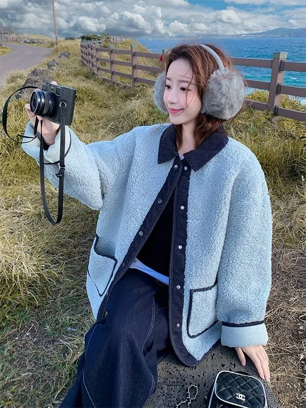 Extra Large Size Men's And Women's Sheepskin Jacket Autumn Winter New Loose Thickened Denim Splicing Lamb Fur Coat
Extra Large Size Men's And Women's Sheepskin Jacket Autumn Winter New Loose Thickened Denim Splicing Lamb Fur Coat