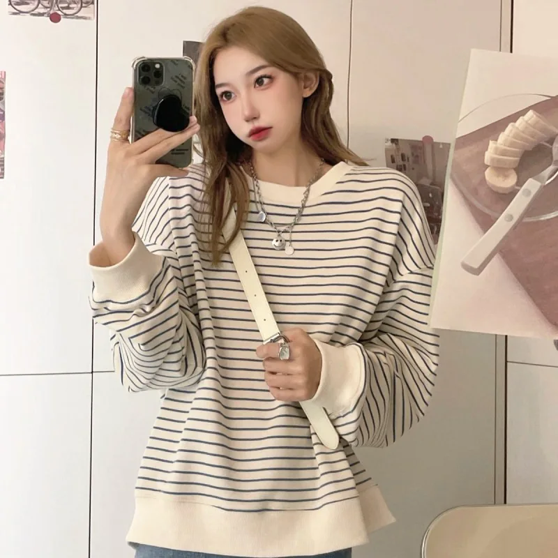 Women'S Sweatshirts Y2K Japanese 2000S Goth Zip Up Breathable Thicken Sport Commuting Thickened Loose-Fit Stripe Lady Commute
Women'S Sweatshirts Y2K Japanese 2000S Goth Zip Up Breathable Thicken Sport Commuting Thickened Loose-Fit Stripe Lady Commute