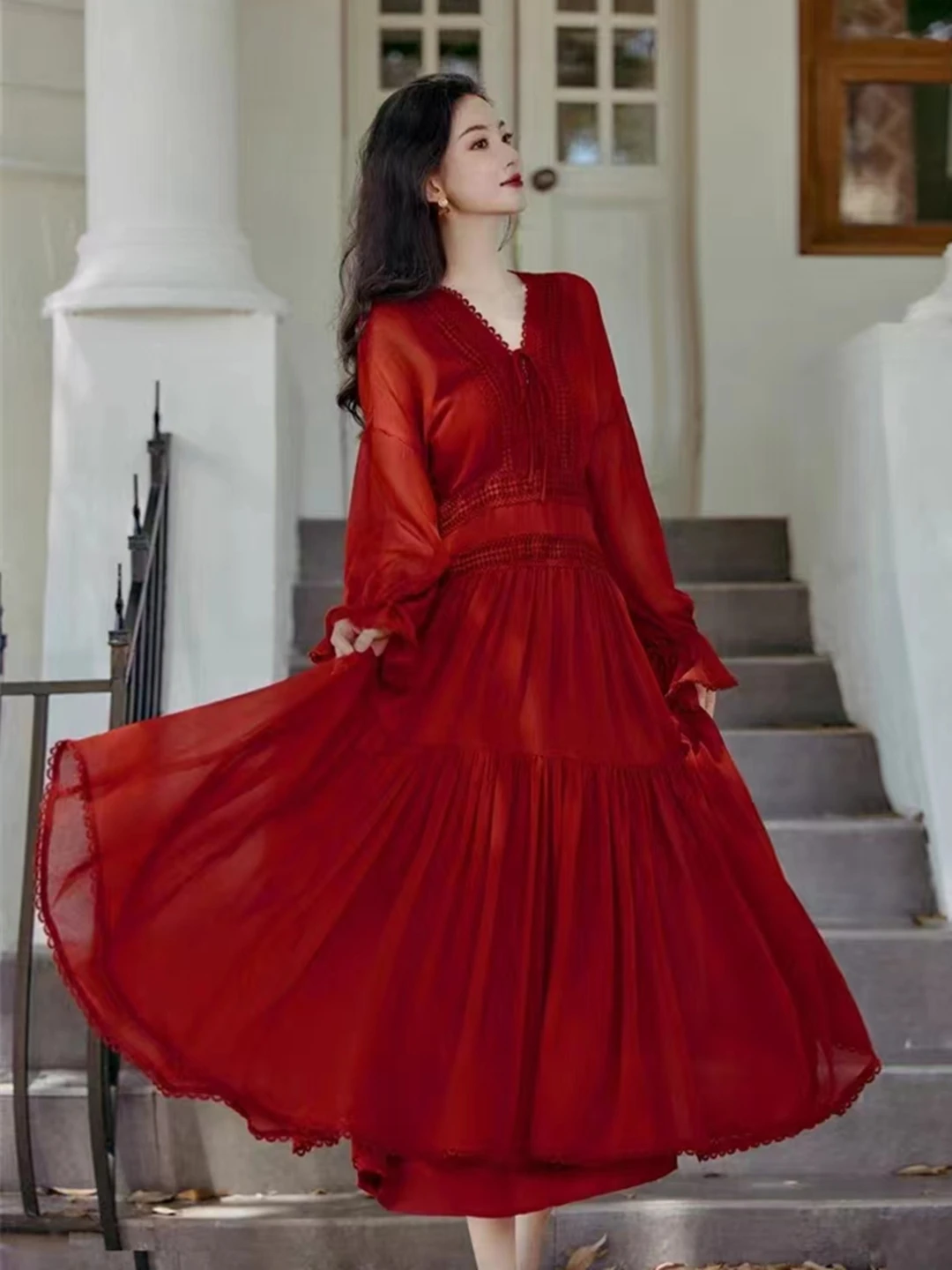 New Spring Autumn Women Lace-up V-Neck Long Sleeve Slim Long Dress High Quality Hollow Out Lace Patchwork Elegant Evening Dress
New Spring Autumn Women Lace-up V-Neck Long Sleeve Slim Long Dress High Quality Hollow Out Lace Patchwork Elegant Evening Dress