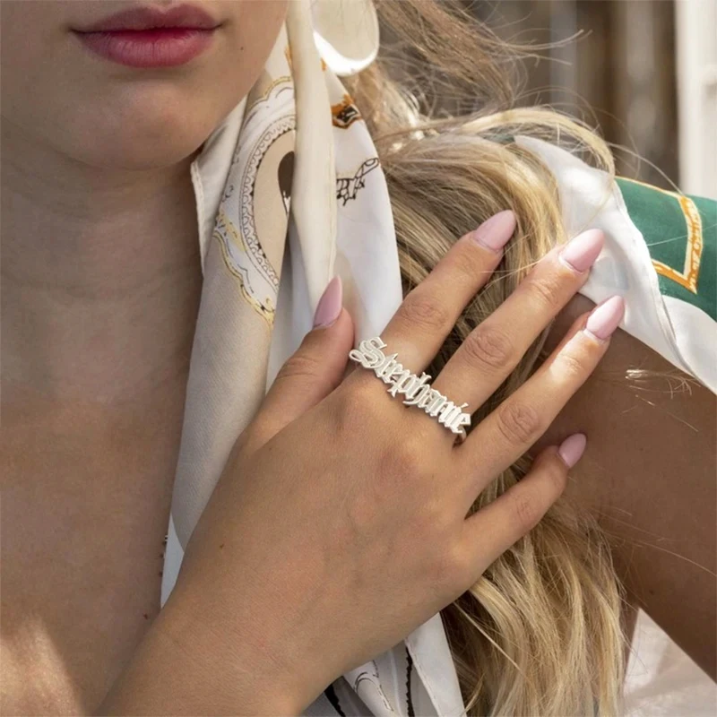 Personalized Custom Name Double Hole Ring for Women Fashion Stainless Steel Ring Women's Jewelry Wedding Valentine's Day Gifts
Personalized Custom Name Double Hole Ring for Women Fashion Stainless Steel Ring Women's Jewelry Wedding Valentine's Day Gifts