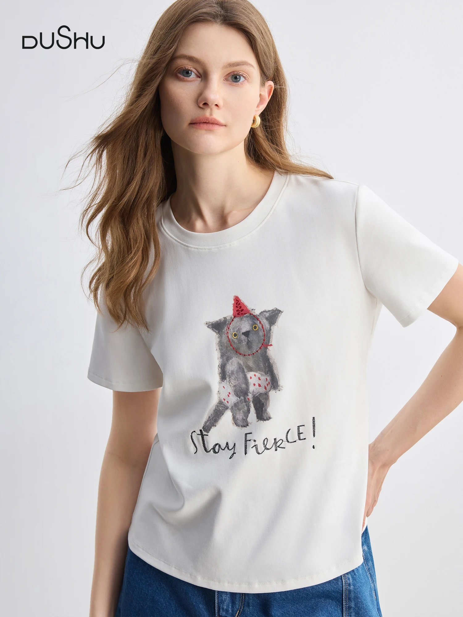 DUSHU Lovely Cat Print Round Neck Short Sleeve T-shirt 2025 Summer White Slim Top 25DS82714
DUSHU Lovely Cat Print Round Neck Short Sleeve T-shirt 2025 Summer White Slim Top 25DS82714