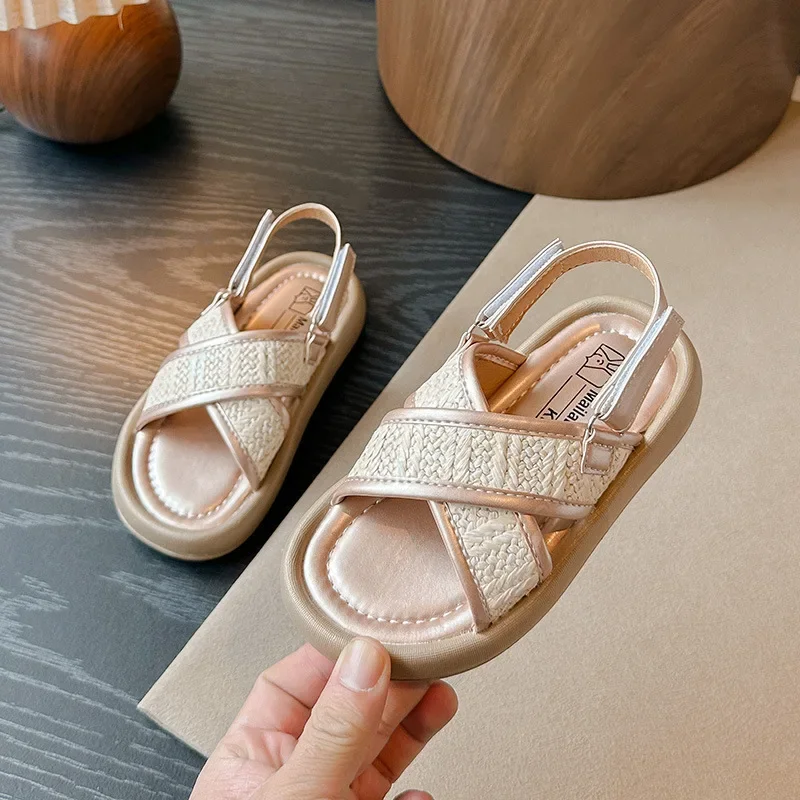 Girl Sandals 2025 New Classic Kids Summer Causal Shoes Cross-tied Soft Bottom Children Fashion Open-toe Beach Sandals Hook Loop
Girl Sandals 2025 New Classic Kids Summer Causal Shoes Cross-tied Soft Bottom Children Fashion Open-toe Beach Sandals Hook Loop
