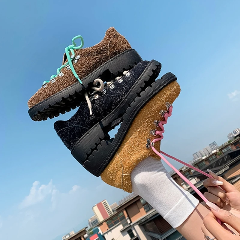 2026 new suede women's derby shoes Retro non-slip Oxford shoes female Large size fashion loafers for women
2026 new suede women's derby shoes Retro non-slip Oxford shoes female Large size fashion loafers for women