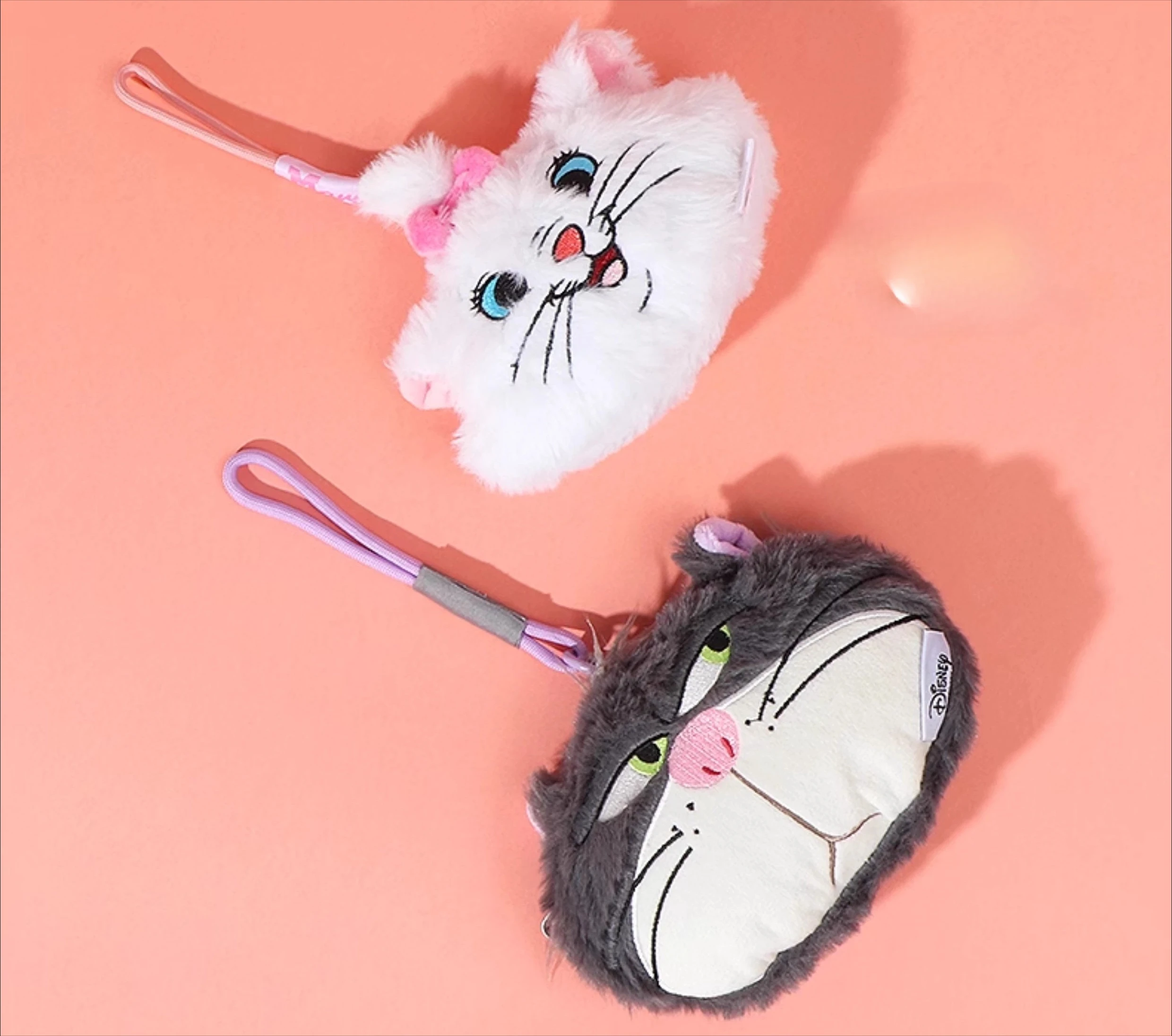 Disney Marie Cat Plush Coin Purse - Cute Kawaii Keychain Bag Charm for Women Girls, Mini Handbag Gift Idea
Disney Marie Cat Plush Coin Purse - Cute Kawaii Keychain Bag Charm for Women Girls, Mini Handbag Gift Idea