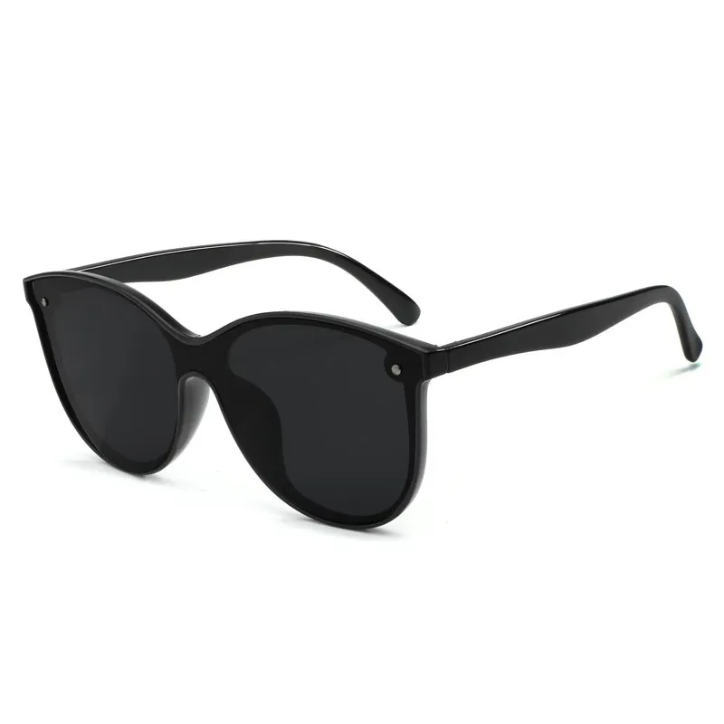 Fashion Women Polarization Sunglasses Round Vintage Women Brand Designer Shades Eyewear Accessories Driving Sun Glasses women
Fashion Women Polarization Sunglasses Round Vintage Women Brand Designer Shades Eyewear Accessories Driving Sun Glasses women