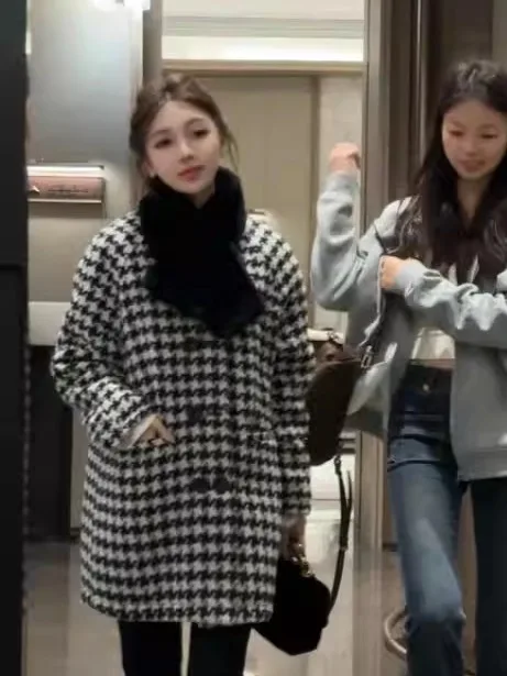 Рекомендованный Baixue зимний теплый шерстяной кожаный комплект из двух предметов с меховой отделкой, пуховик из 90% гусиного пуха, повседневный утепленный...
Рекомендованный Baixue зимний теплый шерстяной кожаный комплект из двух предметов с меховой отделкой, пуховик из 90% гусиного пуха, повседневный утепленный...