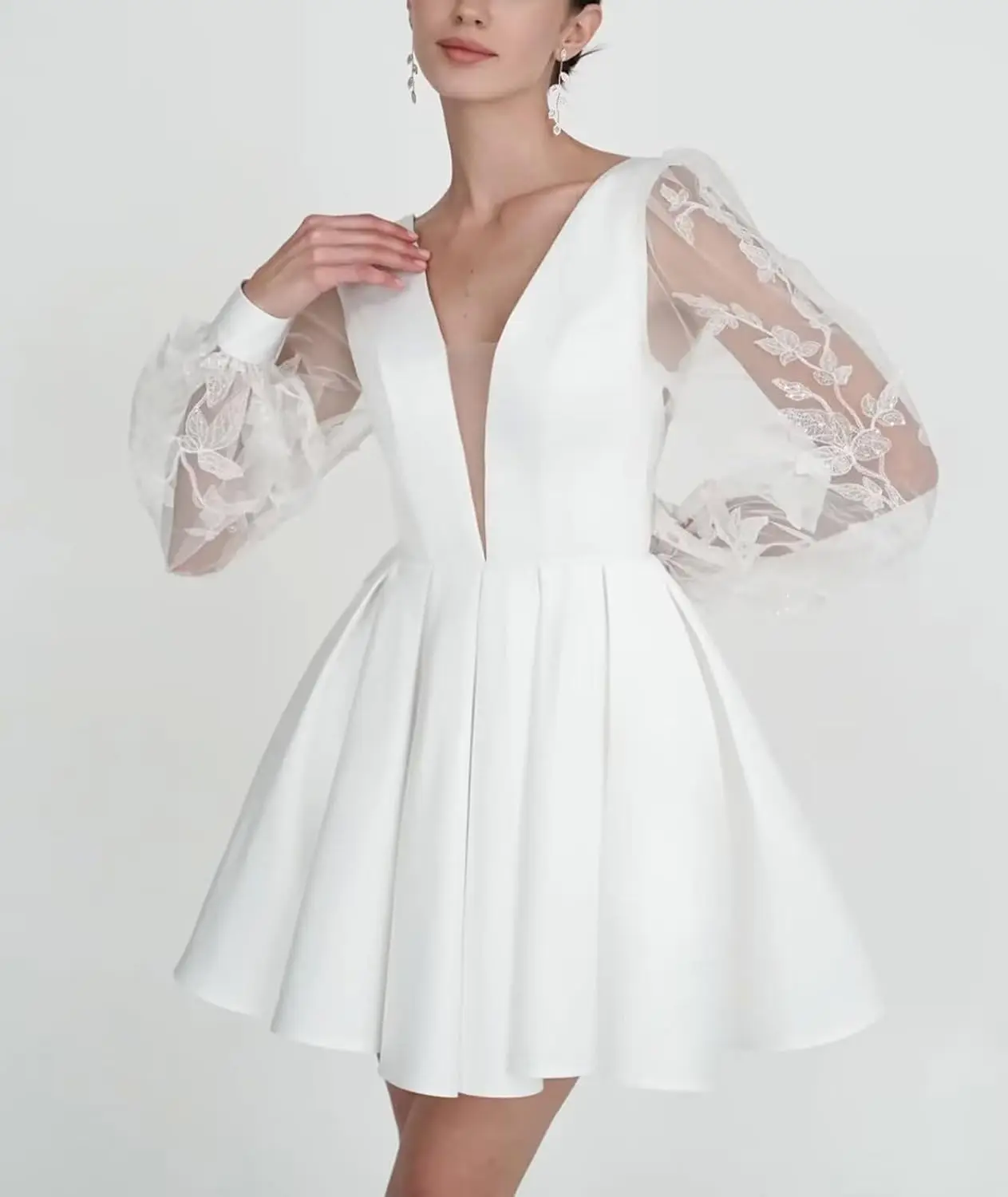 Simple Wedding Dress Women's Lace Long Sleeves Wedding Dresses for Bride Mini Satin Simple Formal Dress A Line Short Corset
Simple Wedding Dress Women's Lace Long Sleeves Wedding Dresses for Bride Mini Satin Simple Formal Dress A Line Short Corset