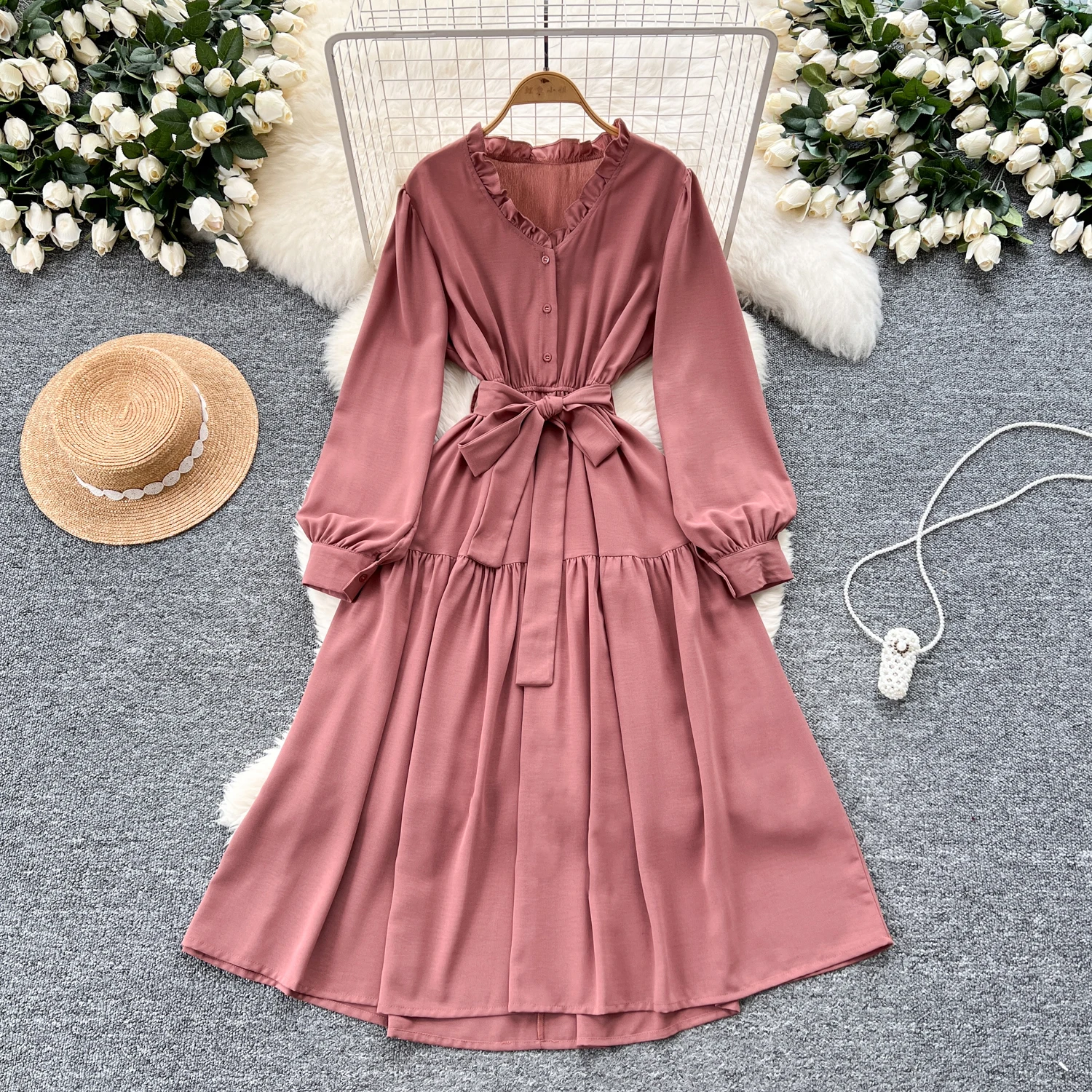 Retro ruffle ruffle Single Breasted pleated Elegant Edible Tree Fungus lace-up Casual Korean Fashion Summer women clothing
Retro ruffle ruffle Single Breasted pleated Elegant Edible Tree Fungus lace-up Casual Korean Fashion Summer women clothing