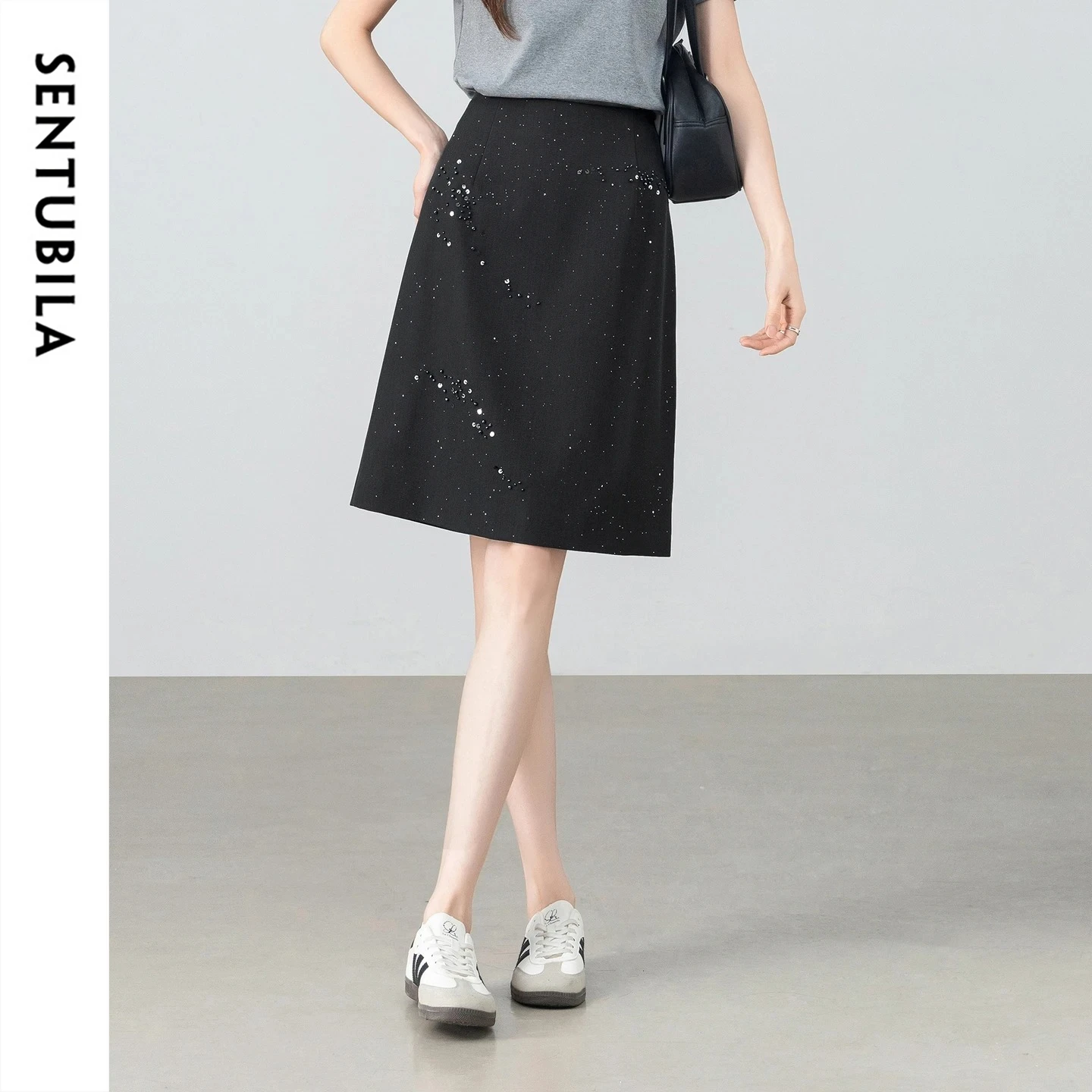SENTUBILA Women's Black Straight Skirt 2026 Summer Elegant Fashion Beaded Embroidery Silver Shimmer Office Skirt 162QF6640
SENTUBILA Women's Black Straight Skirt 2026 Summer Elegant Fashion Beaded Embroidery Silver Shimmer Office Skirt 162QF6640