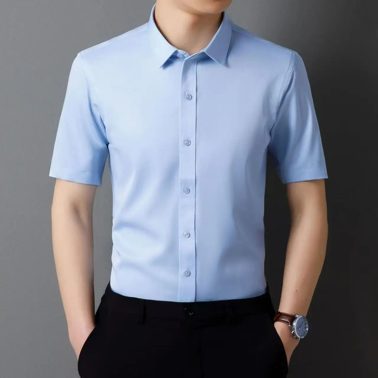 Men's Short Sleeve Shirts Summer Solid Color Polyester Turn Down Color Standard Fit Fashion Elegant Business Smart Dress Shirts
Men's Short Sleeve Shirts Summer Solid Color Polyester Turn Down Color Standard Fit Fashion Elegant Business Smart Dress Shirts