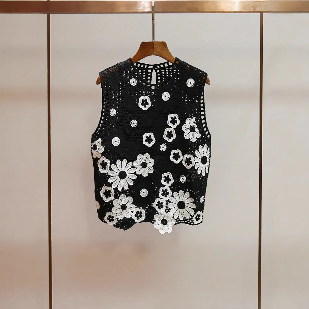 M Home Summer New Design Embroidered Hollow out Sexy Slim Fit Sleeveless Vest Top Knittedwear Polyester Fiber Unisex
M Home Summer New Design Embroidered Hollow out Sexy Slim Fit Sleeveless Vest Top Knittedwear Polyester Fiber Unisex