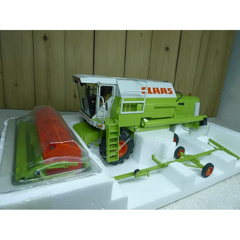 Литой под давлением масштаб 1:32, комбинированный комбайн Claas, 88 S, трактор из сплава, сельскохозяйственная техника, коллекция моделей, сувенирные украшения, игрушка
Литой под давлением масштаб 1:32, комбинированный комбайн Claas, 88 S, трактор из сплава, сельскохозяйственная техника, коллекция моделей, сувенирные украшения, игрушка