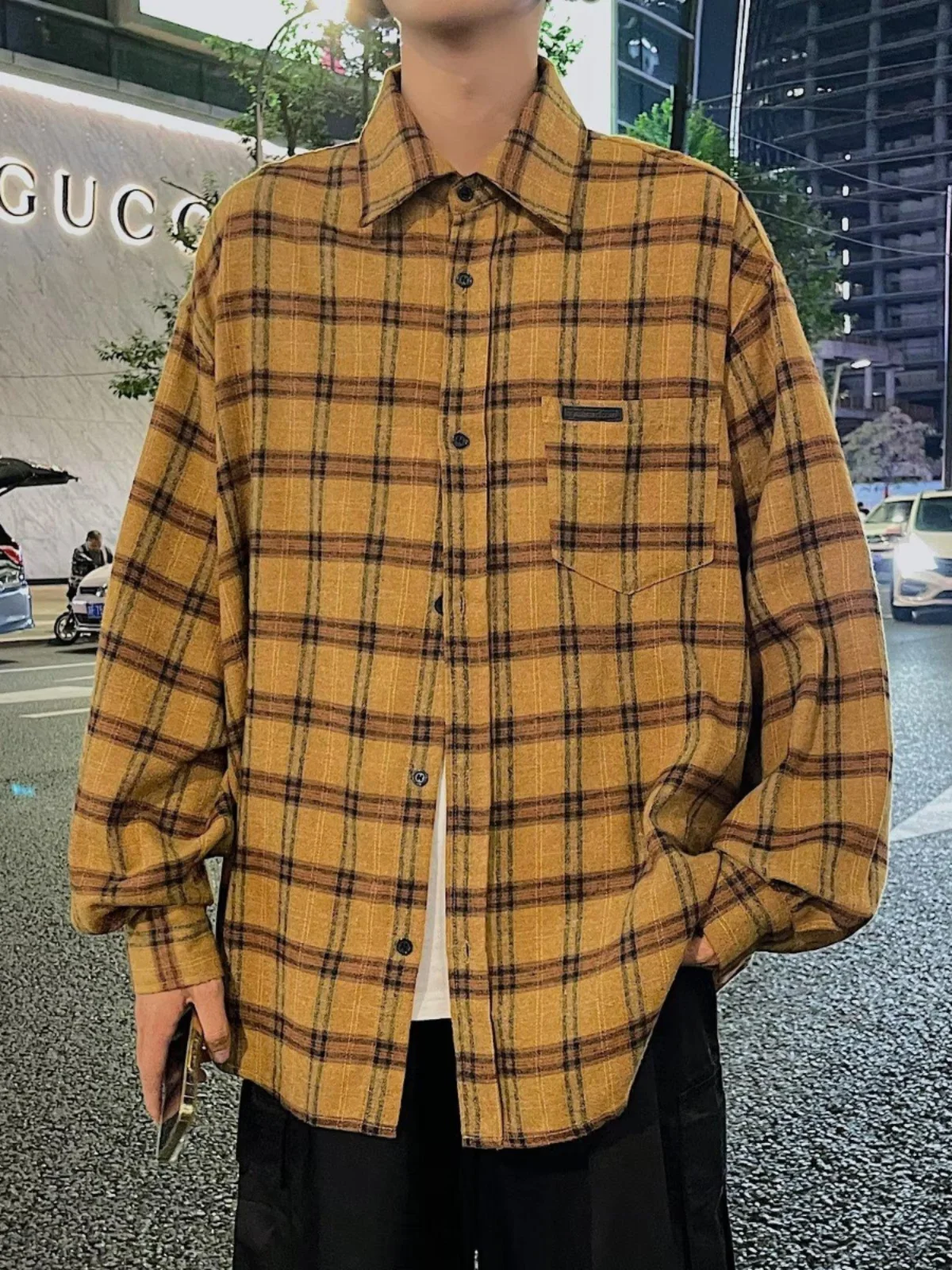 Loose Long Sleeve Men's Shirt Black White Plaid Oversize American Retro Style Youthful Fashion Autumn Season Casual Wear
Loose Long Sleeve Men's Shirt Black White Plaid Oversize American Retro Style Youthful Fashion Autumn Season Casual Wear