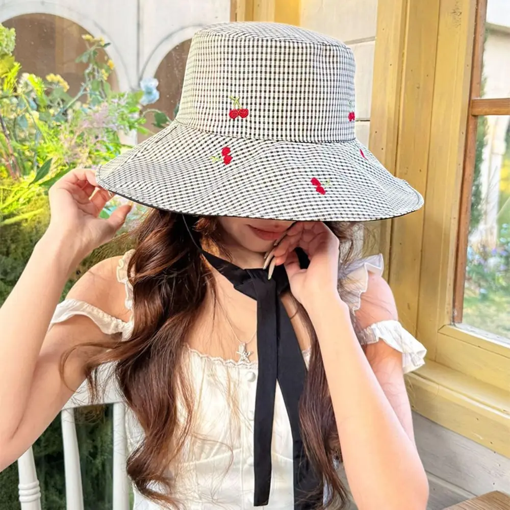 Portable Ribbon Women Fisherman Hat Double Sided Wearable Wide Brim Sunshade Hat Breathable Cotton Sunscreen Visor Cap Ladies
Portable Ribbon Women Fisherman Hat Double Sided Wearable Wide Brim Sunshade Hat Breathable Cotton Sunscreen Visor Cap Ladies