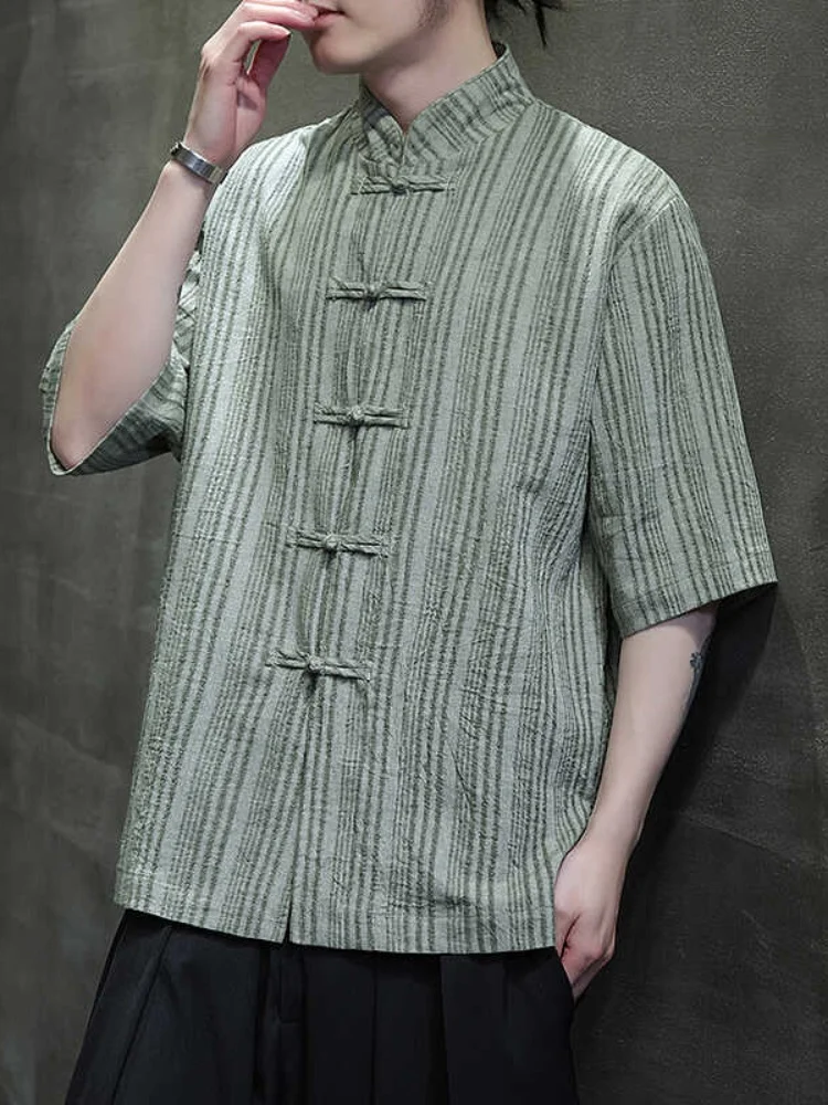 Men's Stripe irt Summer Thin Linen ort Sve Casual Faion Hanfu Sle Breathable Lightweight Classic Collar Button down
Men's Stripe irt Summer Thin Linen ort Sve Casual Faion Hanfu Sle Breathable Lightweight Classic Collar Button down