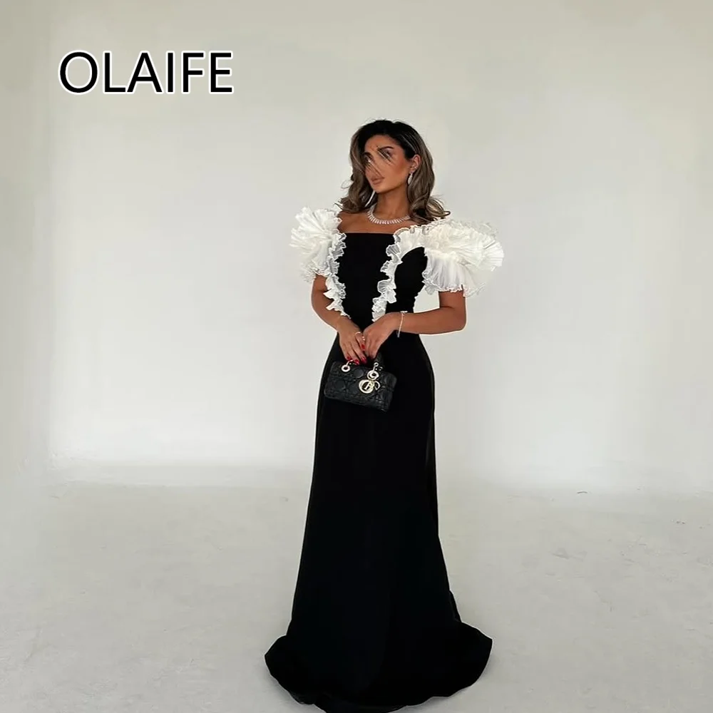 Fashion Boat Collar Satin Ruffles Tiered Formal Saudi Arab Dress Backelss Long Evening Gown with Court فساتين سهرة Customized
Fashion Boat Collar Satin Ruffles Tiered Formal Saudi Arab Dress Backelss Long Evening Gown with Court فساتين سهرة Customized