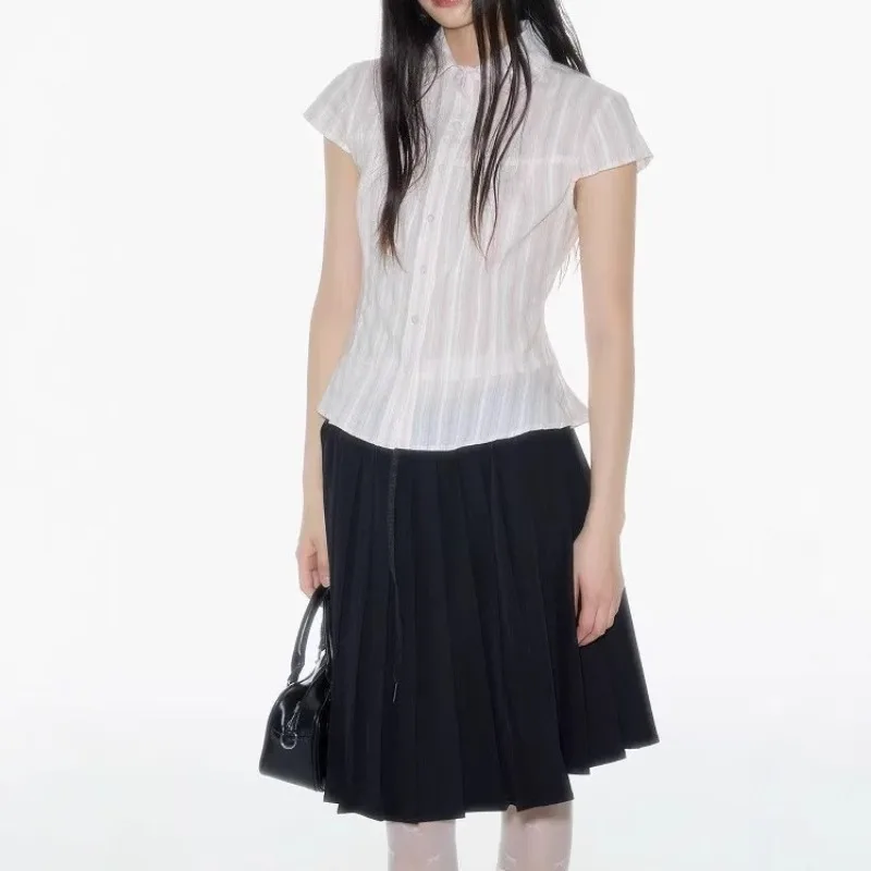 Design A Sweet and Girlish Versatile Striped Short Sleeved Shirt Dress Set A Turned Up Collar Cinched Waist and Flutter Sleeves
Design A Sweet and Girlish Versatile Striped Short Sleeved Shirt Dress Set A Turned Up Collar Cinched Waist and Flutter Sleeves
