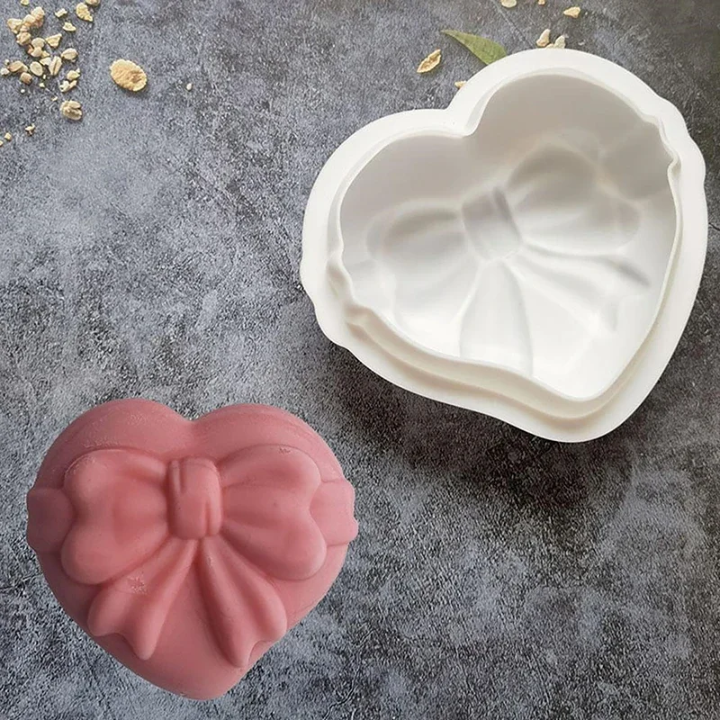 Love Shaped Silicone Mold DIY Cake Decoration Tool Valentine's Day Craft Decoration Mold
Love Shaped Silicone Mold DIY Cake Decoration Tool Valentine's Day Craft Decoration Mold